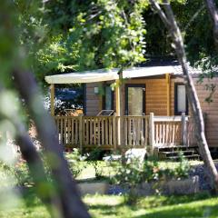 Mobil home charmant avec terrasse, 4 personnes - API-1-52-1073