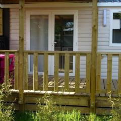 Mobil-home confortable avec terrasse à Saint-Lunaire - API-1-52-1090