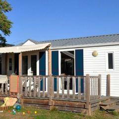 Mobil home confortable avec terrasse à Saint-Lunaire - API-1-52-1103