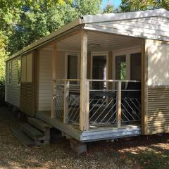 Mobil home spacieux avec terrasse à Luynes pour 7 personnes - API-1-52-1149