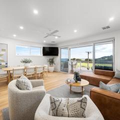BlueBelles - Coastal Chic Overlooking Maslin Beach