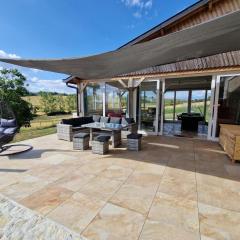 Gîte en pierre à Charroux avec Piscine et Vue sur Campagne - FR-1-489-607