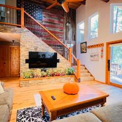 Cozy Cabin and Modern Stay in Arnold Near Bear Valley