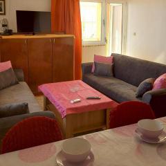 Apartmani Lucija - Three Bedroom Apartment