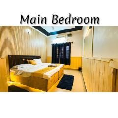 1BHK with 2 King Beds, Kitchen & Balcony Dehradun