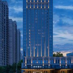 郑州东站万象城酒店