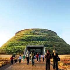 Maropeng Boutique Hotel