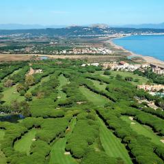 Casa adosada en Playa de Pals by Apartaments Golf