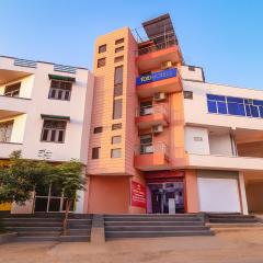 FabHotel Capitol Square