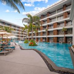 Kora A110 – Luxury Pool Access Beachfront Studio