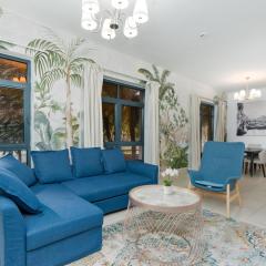 Lux BnB Travo Tower I Private Garden I Lake View