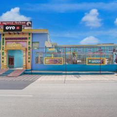 SPOT ON Shree Krishna Palace