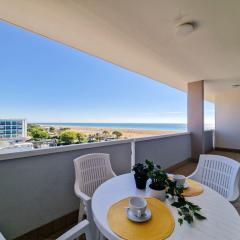 Modern flat for 8 people with swimming pool