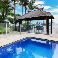 Lux Waterfront Oasis with Pool Bali hut & Pontoon