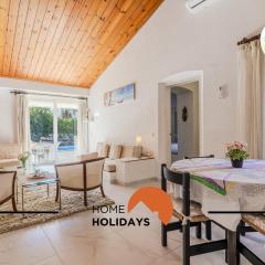 #329 Families Only - Jacaranda by Home Holidays