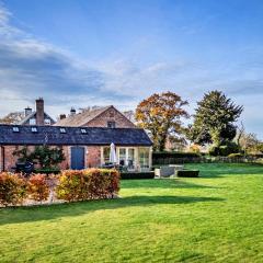 Finest Retreats - The Coach House at Tybroughton