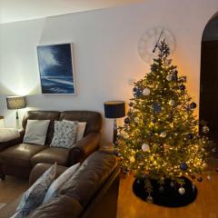 Central Whitby Apartment Ground Floor Dog Friendly Comfy and Cosy with lovely Under Floor Heating Ideal for Christmas Break