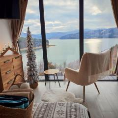 Moon Lake Bicaz - Casa Oia