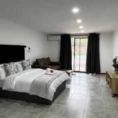 Riverstone Studio - Self Catering