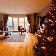 Cotswolds Lakeside Lodge - Nesbitt's Nest