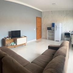 Apartamento 2 quartos c/ ar-condicionado e garagem