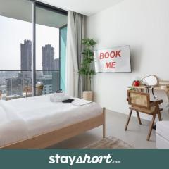 StayShort - Stylish Boho Studio in JVC Dubai Staycation Sleeps 2