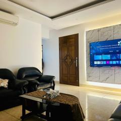 Momota 3Bd, 3Bath Entire Flat