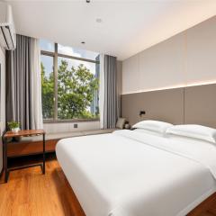 Chami Apartment Hotel, Buhadi