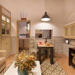 Romantic in Trendy Gracia