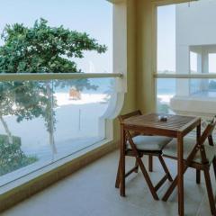 Elegant 1BR beach access with Ocean Views, Palm