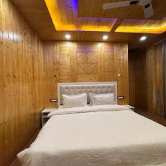 Wood Luxury Hotels Kasauli