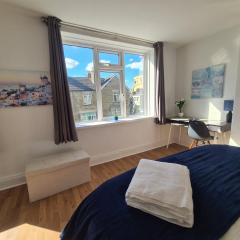 3 Bed - Maisonette - Albert Road