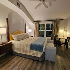 Spacious Suite w kitchenette-pool-hot tub 6309LP