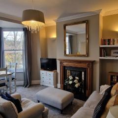 Idyllic Abode in Picturesque Clifton Village