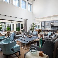 Elegant Naples Escape―Custom Pool Outdoor Living