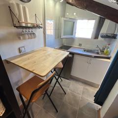 Buhardilla Plaza 2 de Mayo alquiler TEMPORAL