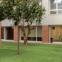 Magnolia - Exclusive Garden Apartment