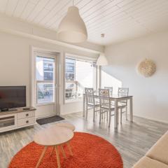A two-room apartment with a sauna close to the beach and services