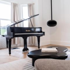 County Cove - Newly Renovated Century Home