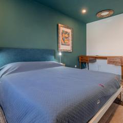 The Coolest Place near the airport!