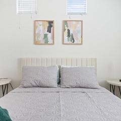 Private Room Close To Irvine, Disneyland & Beaches