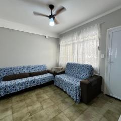 Apto completo, Wi-Fi e 1 vaga - 80m da Praia