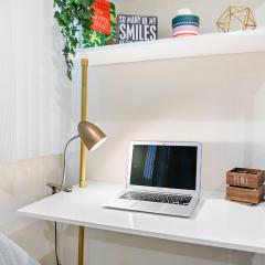 Santa Monica's Prestige Place *Steps To The Beach*