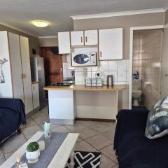 langstrand apartment retreat !