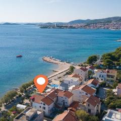 Apartments Ivan by the sea