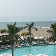 2 bedroom Grand Luxxe