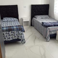 Casa CWB Contorno Sul