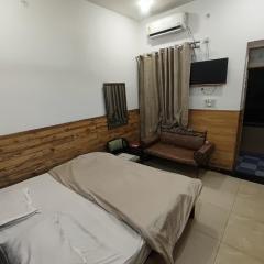 Gulmarg Guest House