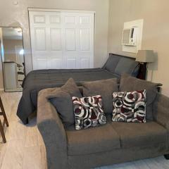 Relaxing Central Studio-Close to Everything