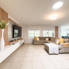 Peaceful Gated Oasis Near Nature Preserve